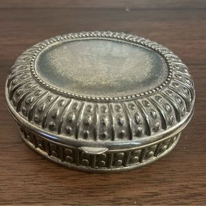 Oval Silver plate Jewelry Box with Velvet Fabric Inside